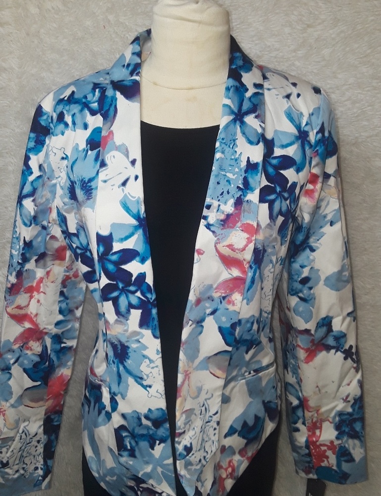 New Women's Mossimo multicolor Blazer Medium